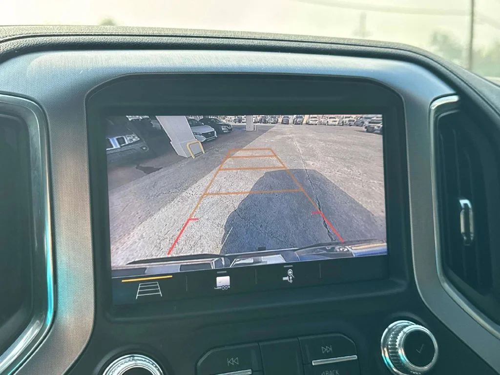 Used 2019 Black GMC SLT image 51