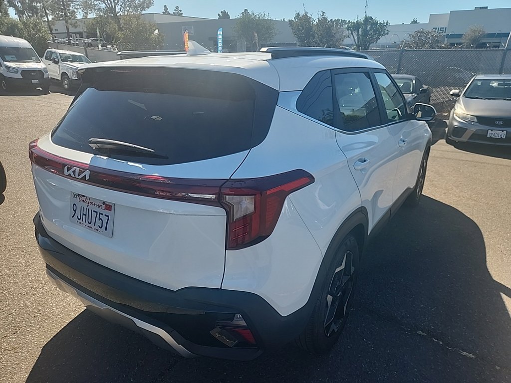 Used 2024 White Kia EX image 11