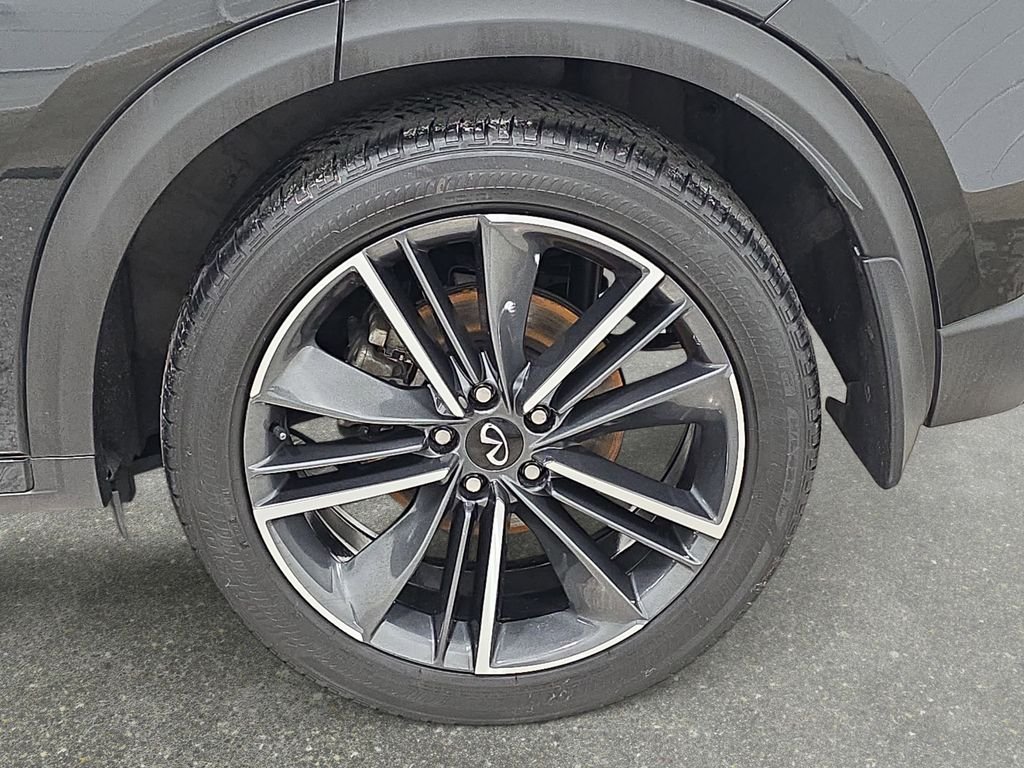 Certified Used 2023 Mineral Black INFINITI SENSORY image 30