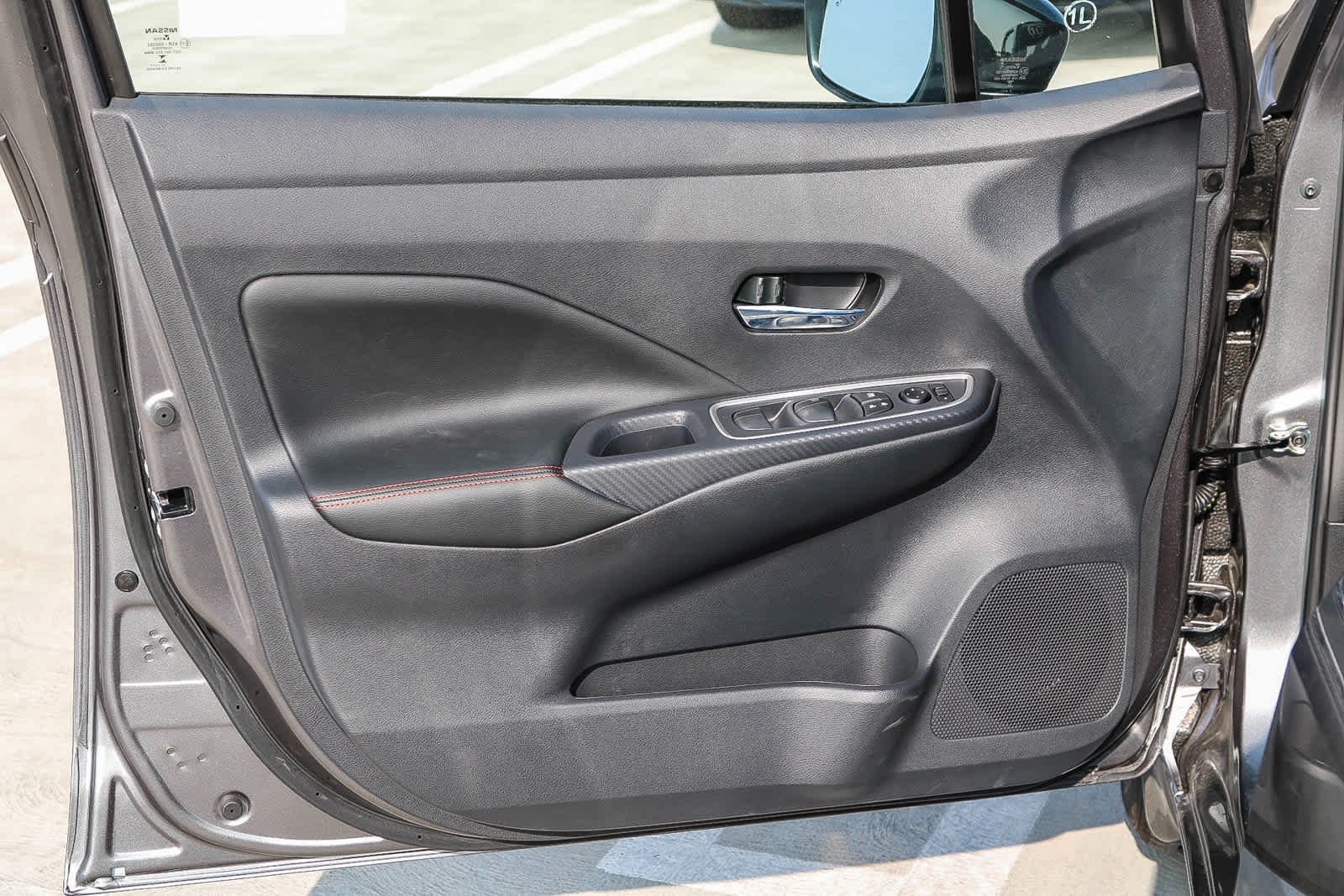 New 2025 Gray Sky Pearl Nissan SR image 23