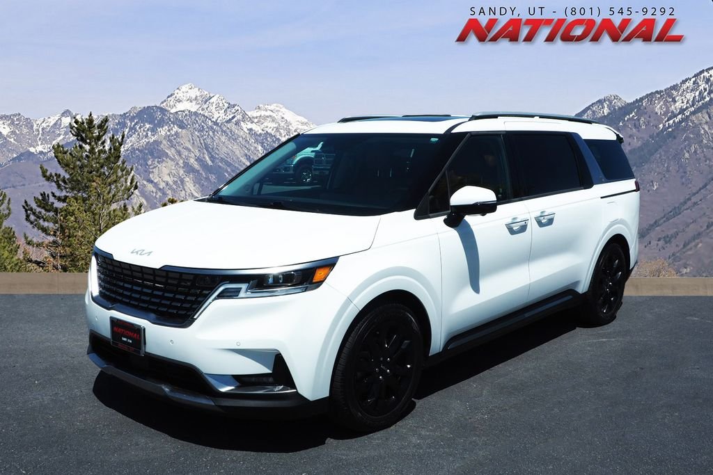 2024 Kia Sedona SX Prestige's photo