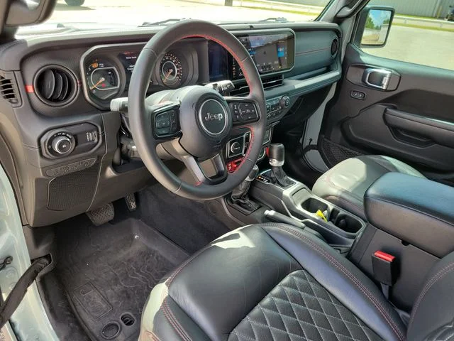 Used 2024 Gray Jeep Rubicon image 17