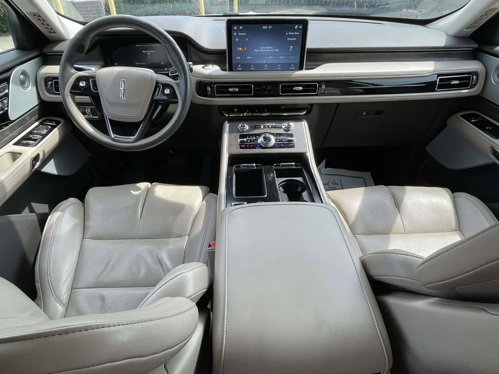 Certified Used 2022 White Metallic Lincoln Reserve image 11