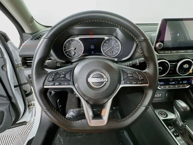 Used 2025 White Nissan SR image 12