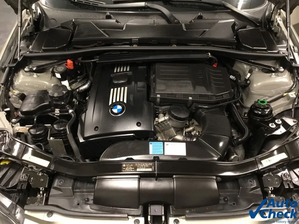 Used 2008 Silver BMW 335i image 39