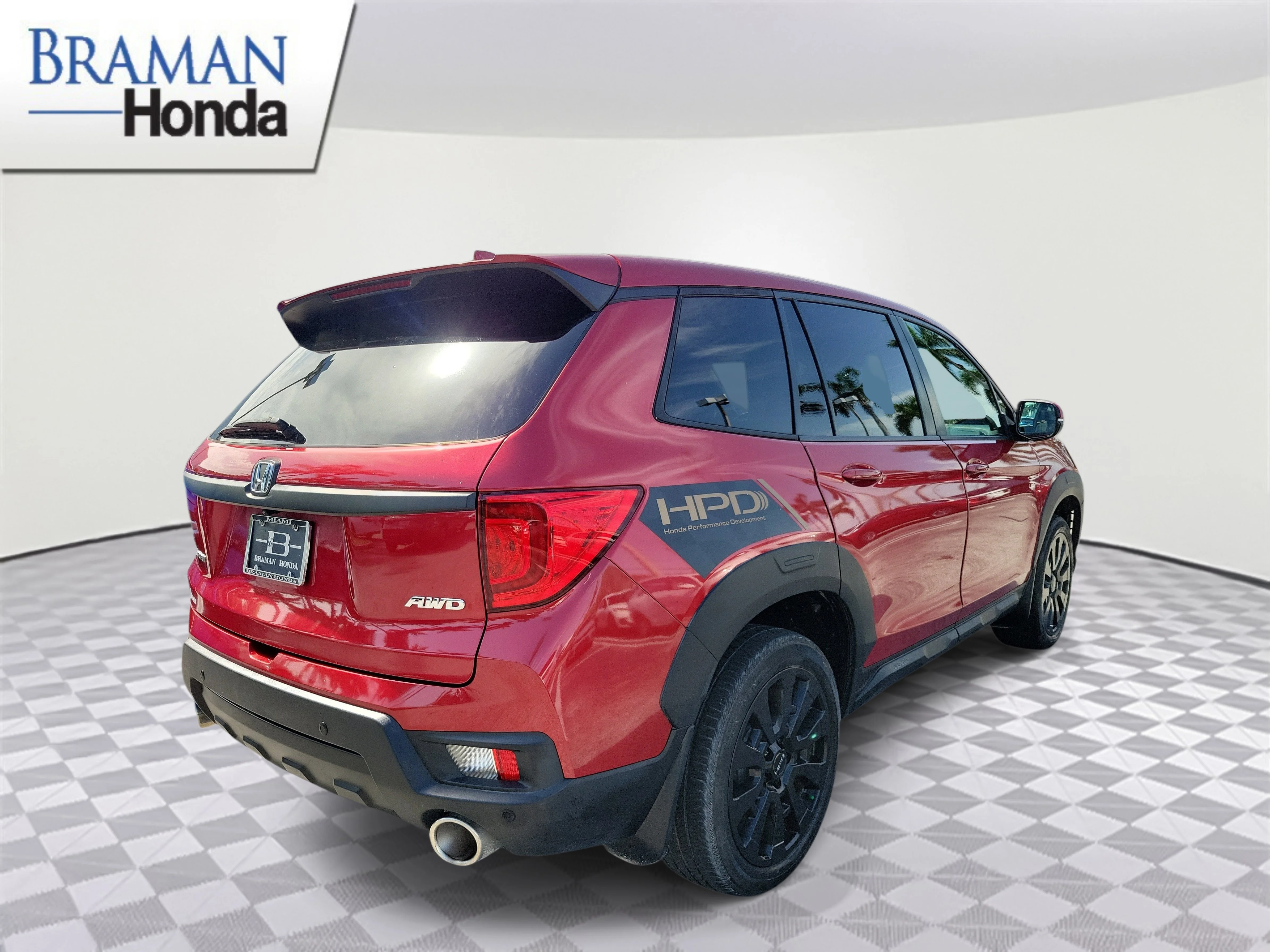Used 2023 Radiant Red Metallic II Honda AWD EX-L image 3