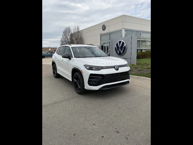 2026 Volkswagen Tiguan SE R-Line Black 4Motion