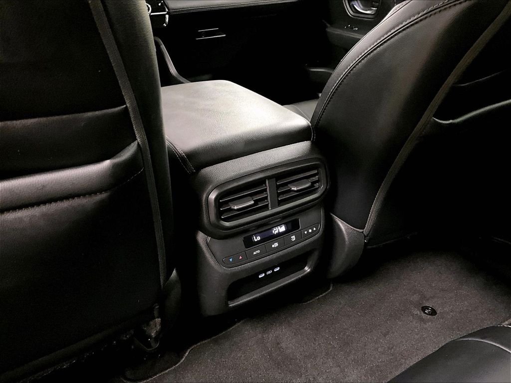Used 2024 White Honda Touring image 28