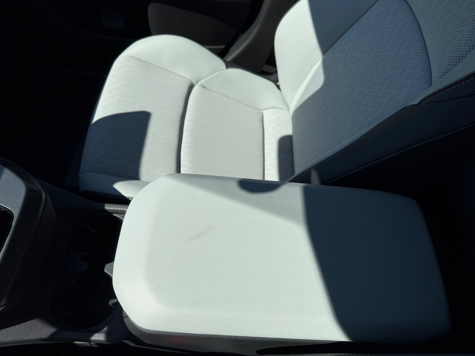 New 2026 CRYSTAL WHITE PEARL Subaru Limited image 14