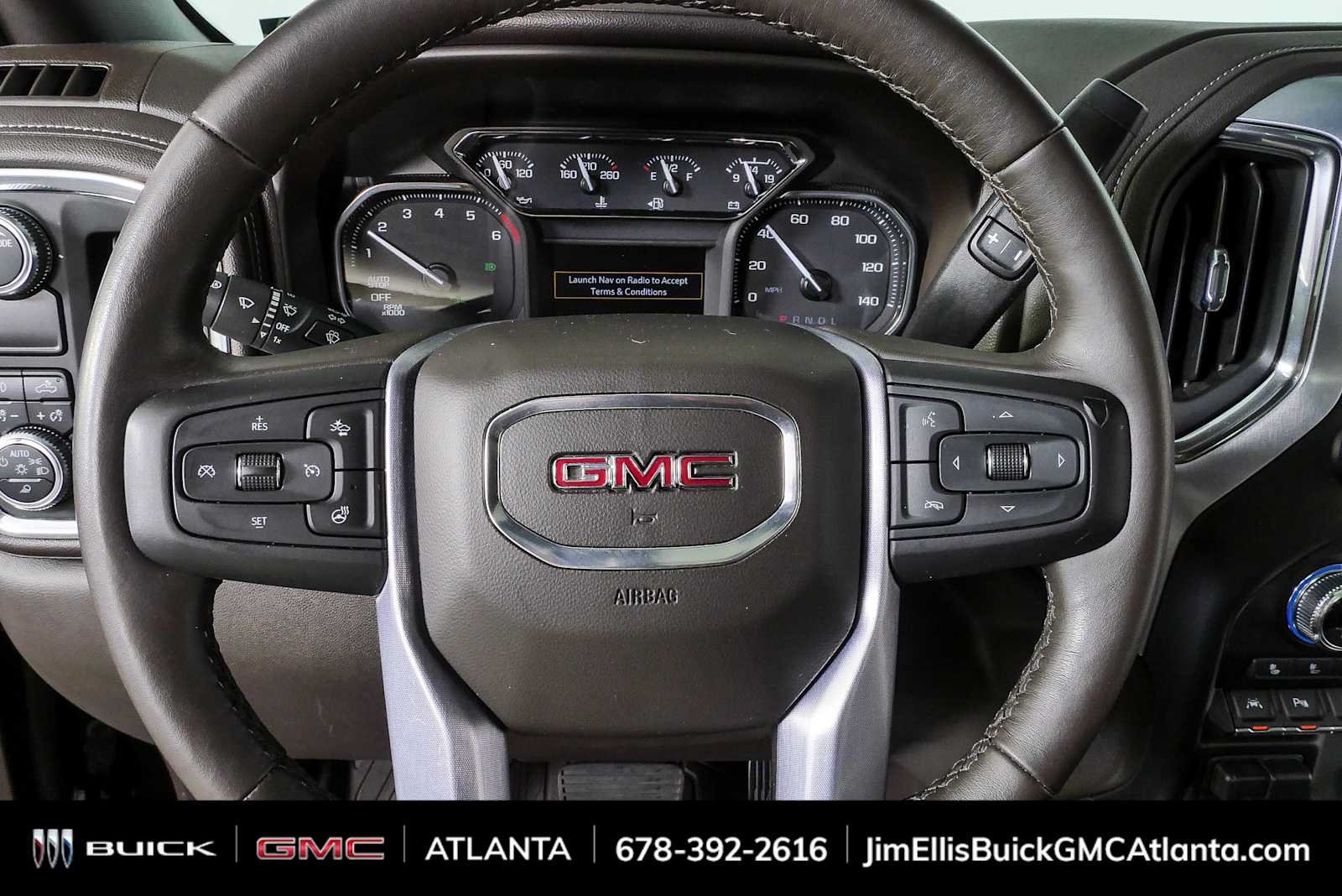 Used 2020 Onyx Black GMC SLT image 9