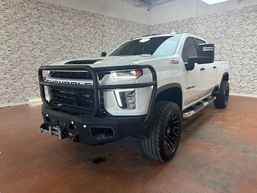 Used 2023 Summit White Chevrolet LTZ image 3