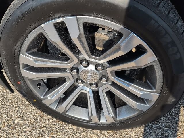 Used 2019 Gray GMC Denali image 25