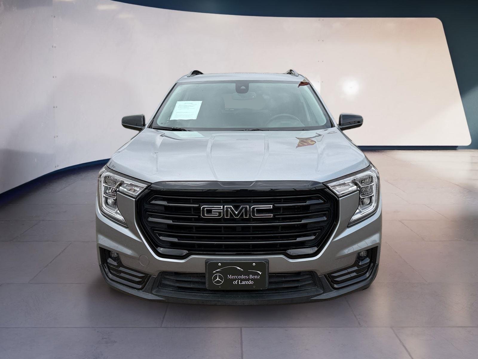 2024 GMC Terrain SLT - Photo 8