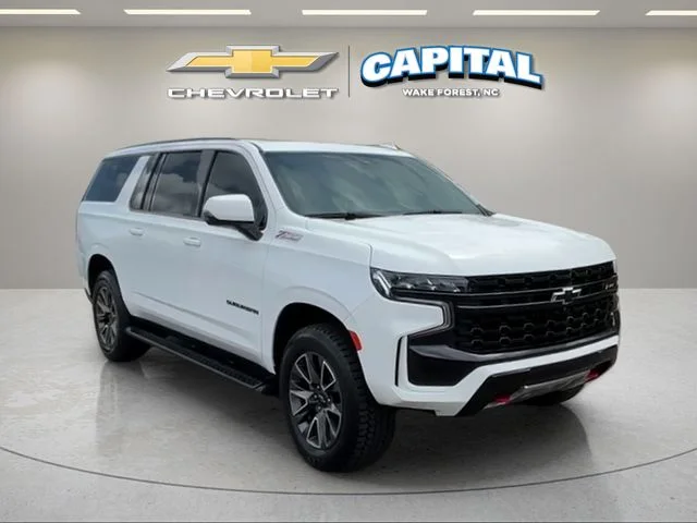 Used 2024 White Chevrolet Z71 image 7