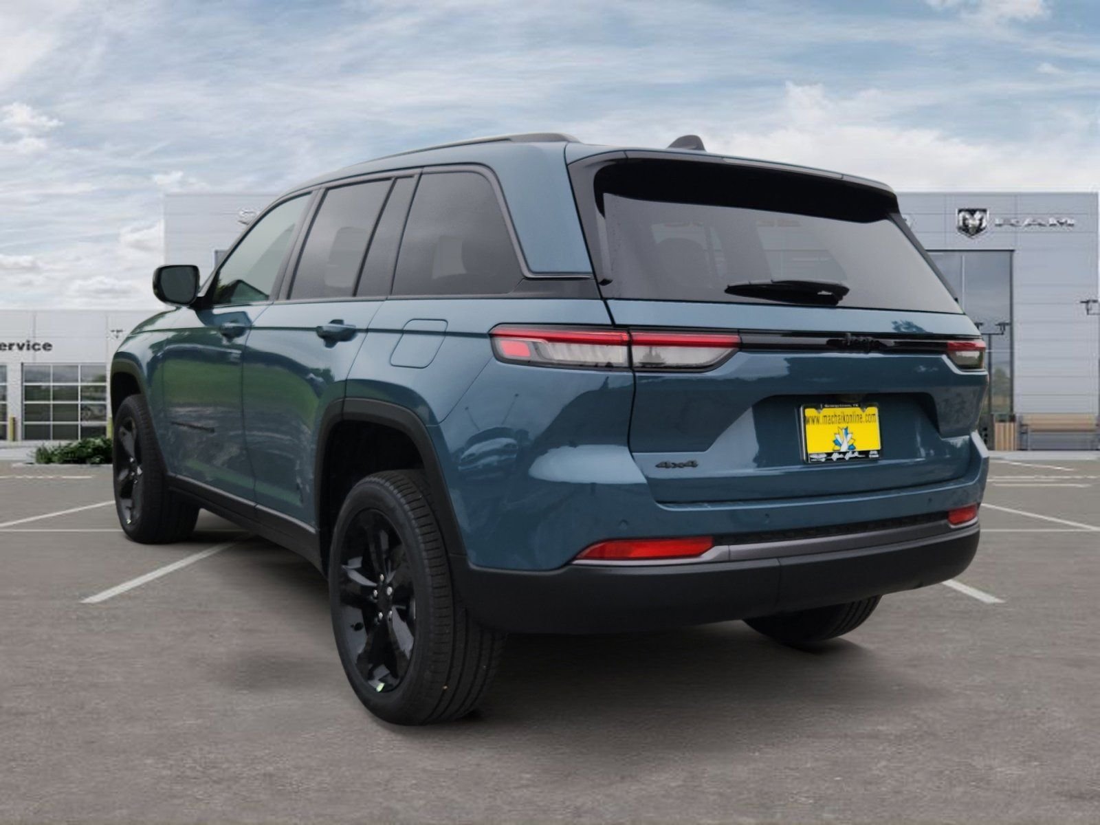 New 2026 Steel Blue Exterior Paint Jeep Limited image 3