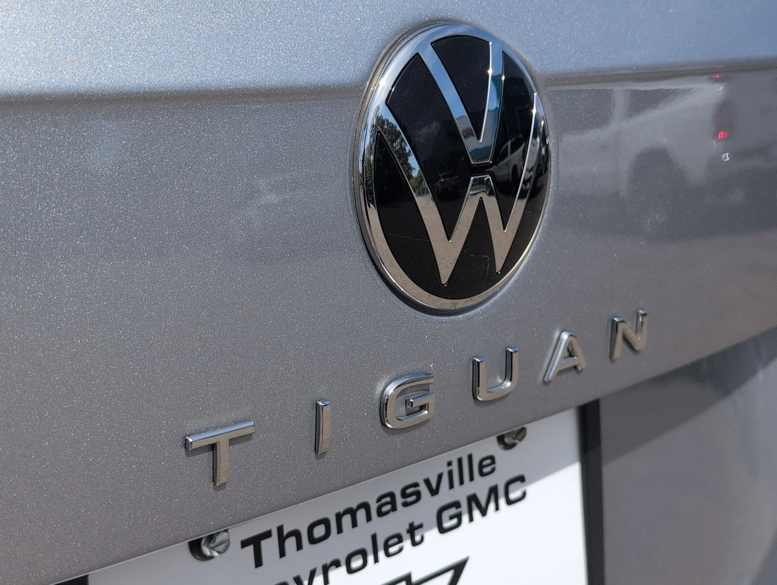 2024 Volkswagen Tiguan SE - Photo 10