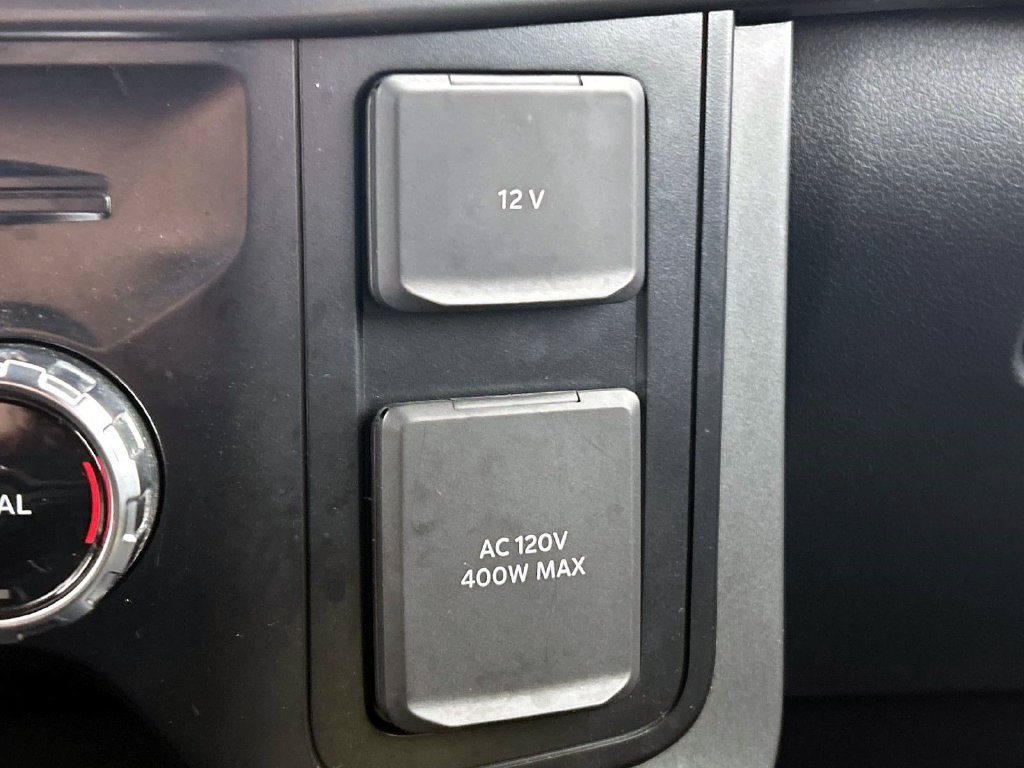 Used 2024 Gray Ford XLT image 31