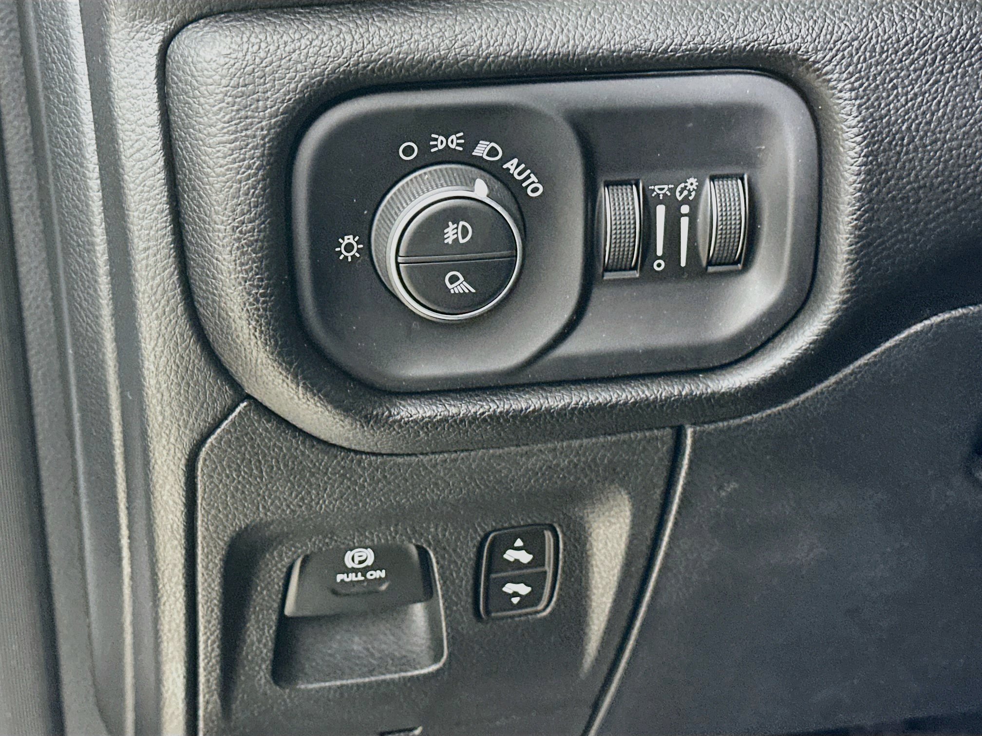 Used 2025 Bright White Clearcoat Ram Laramie image 10