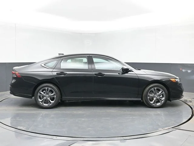 New 2026 Crystal Black Pearl Honda EX-L Hybrid image 14
