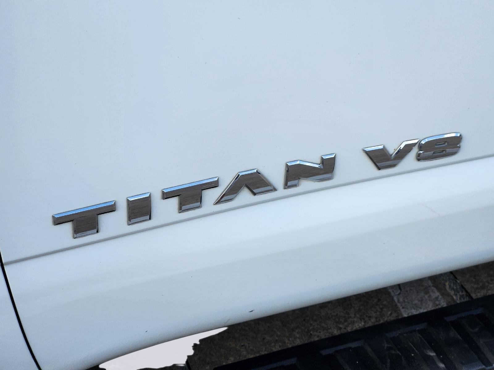 Used 2019 Glacier White Nissan SV image 11