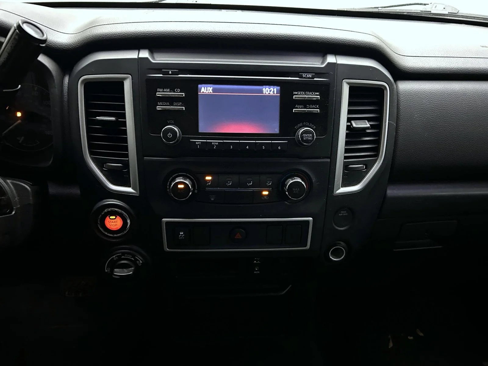 Used 2017 Silver Nissan S image 14