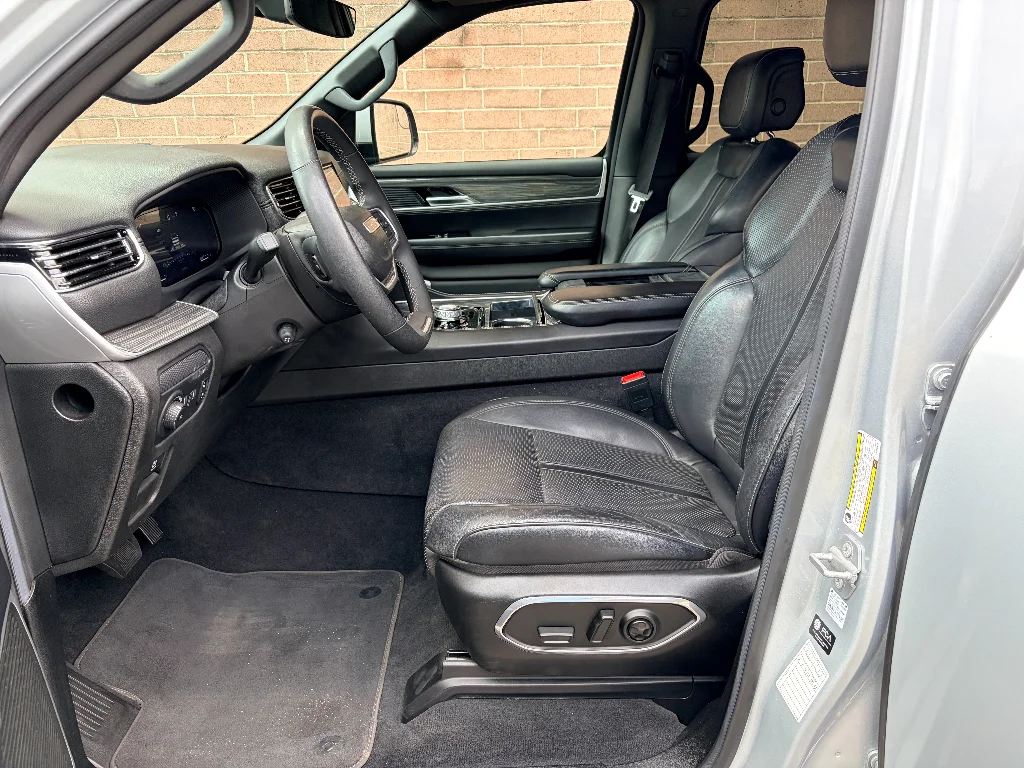 Used 2022 Silver Zynith Jeep Series II image 11