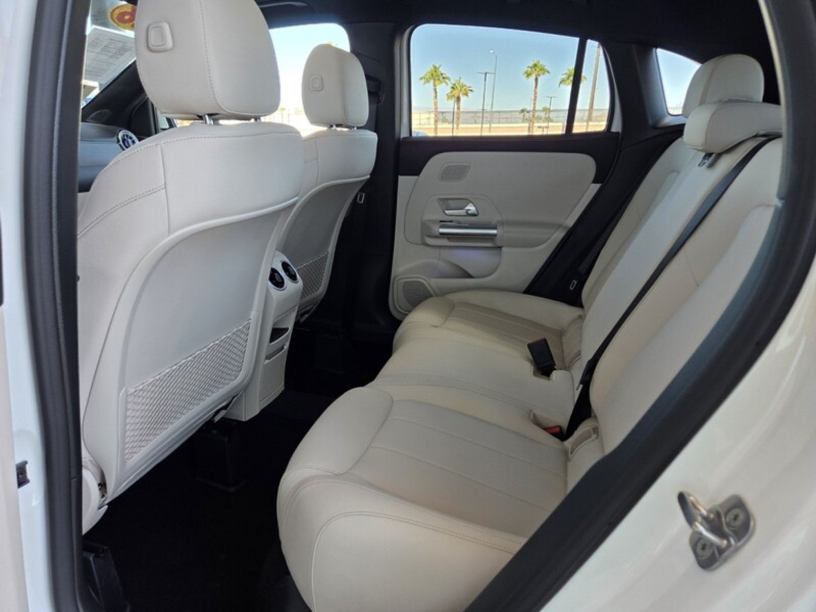 Certified Used 2026 Polar White Mercedes-Benz GLA 250 image 14