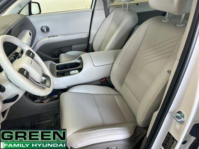 New 2027 White Hyundai SEL AWD image 11