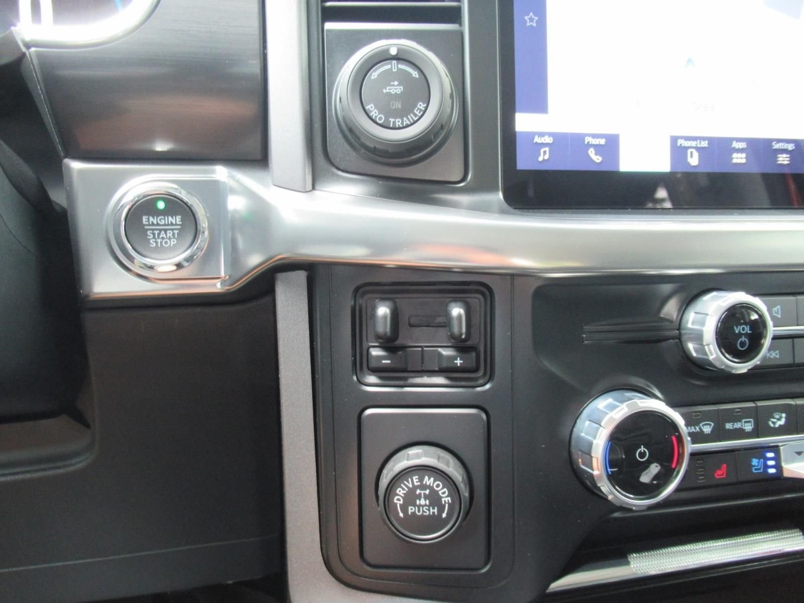 Used 2023 Red Ford Lariat image 26