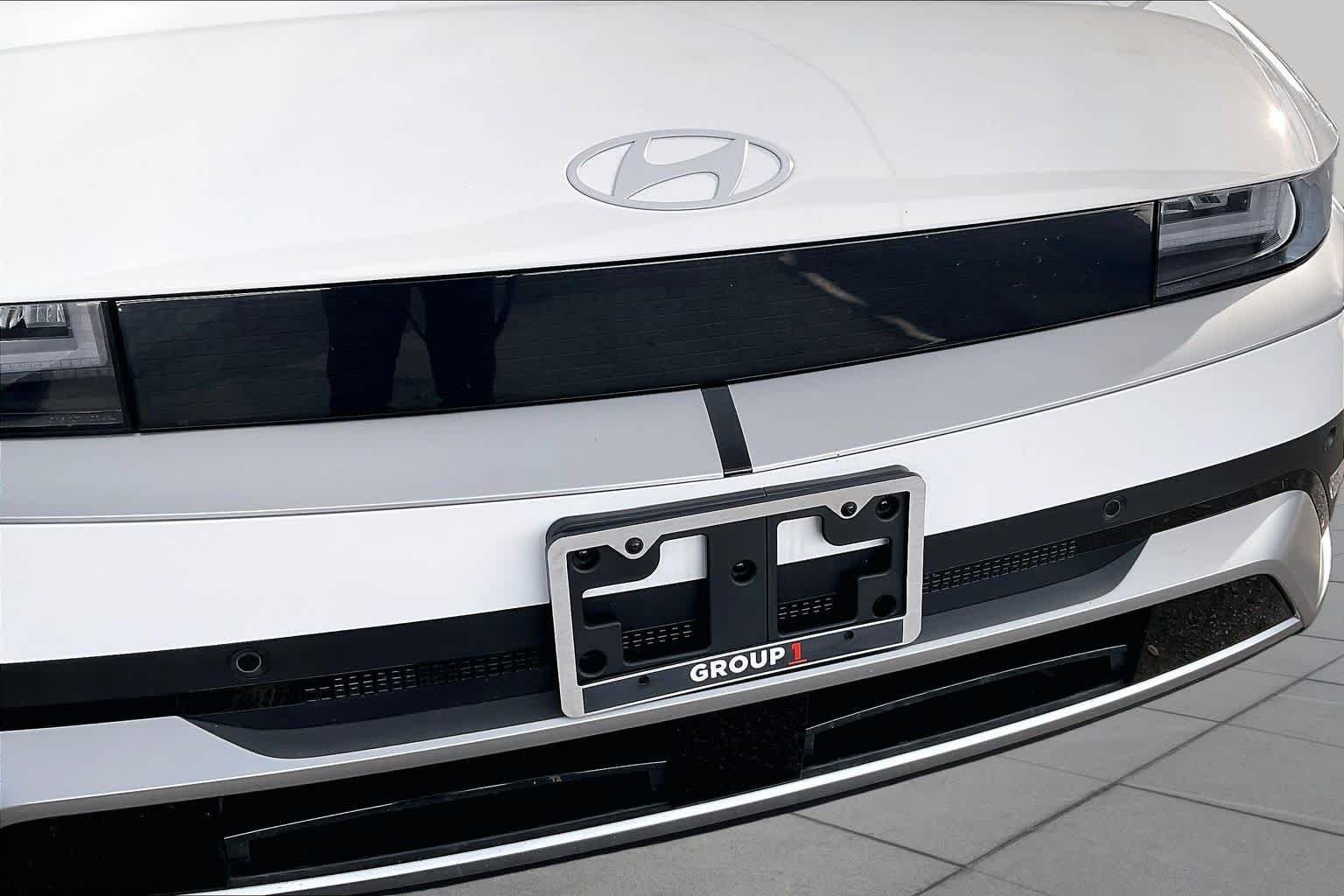 Certified Used 2026 Atlas White Hyundai SE image 29