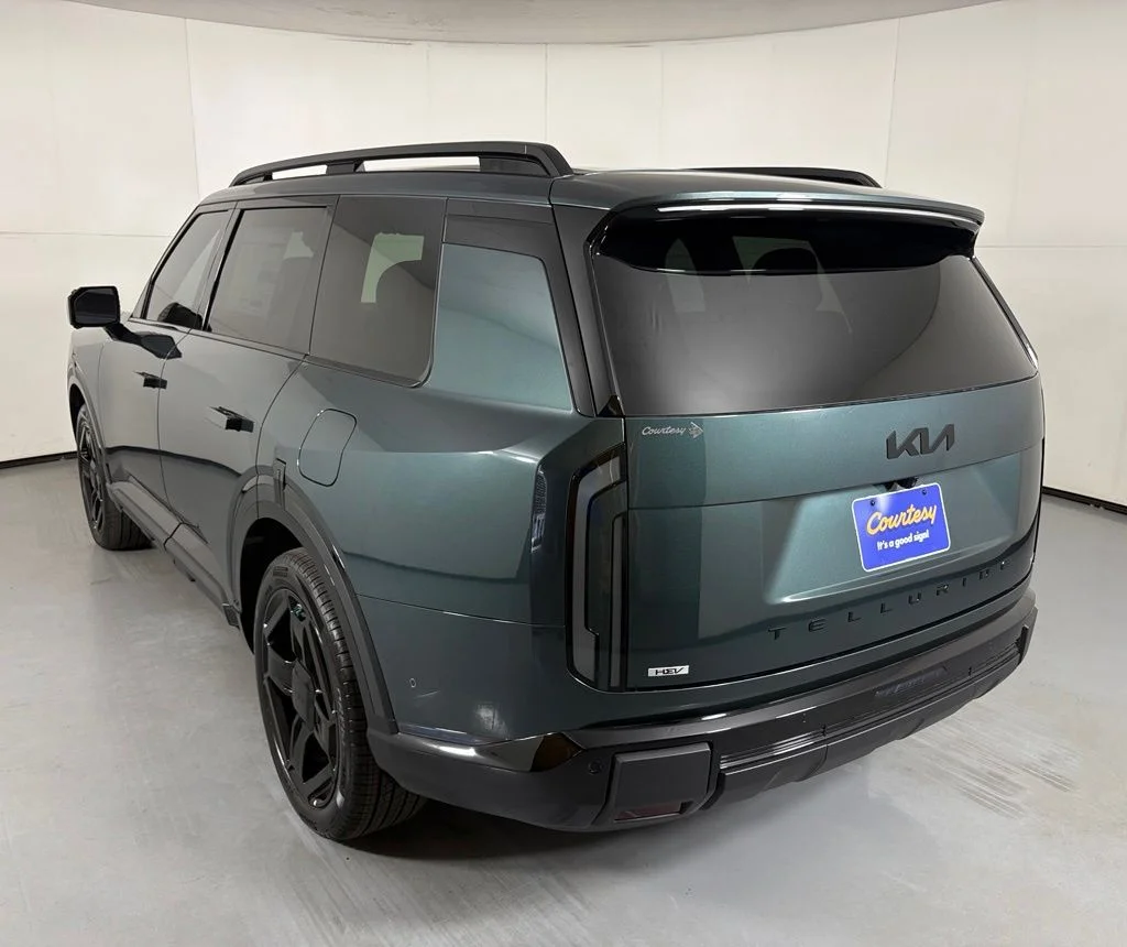 New 2027 Black Jade Green Kia X-LINE SX image 6