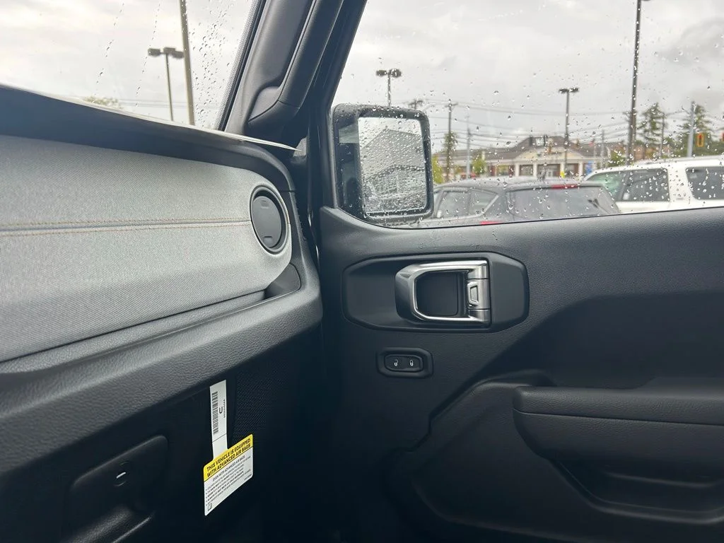 2026 Jeep Wrangler 4-Door Willys - Photo 20