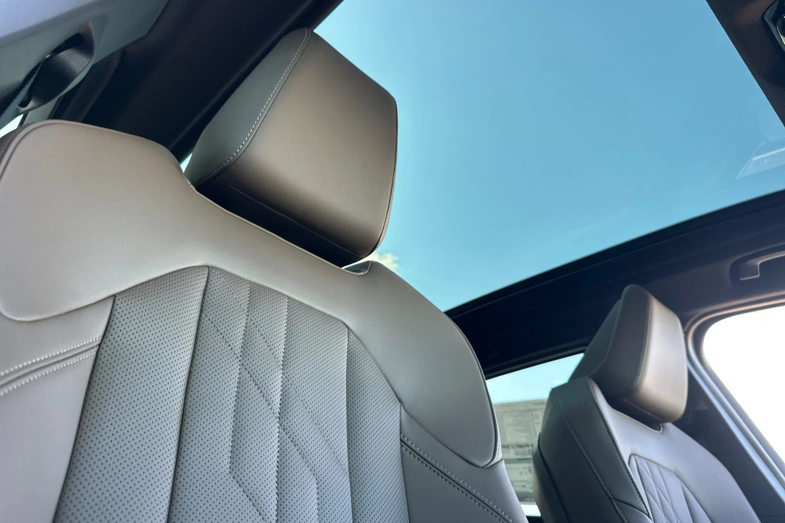 New 2026 Gray Metallic BMW 30 xDrive image 14