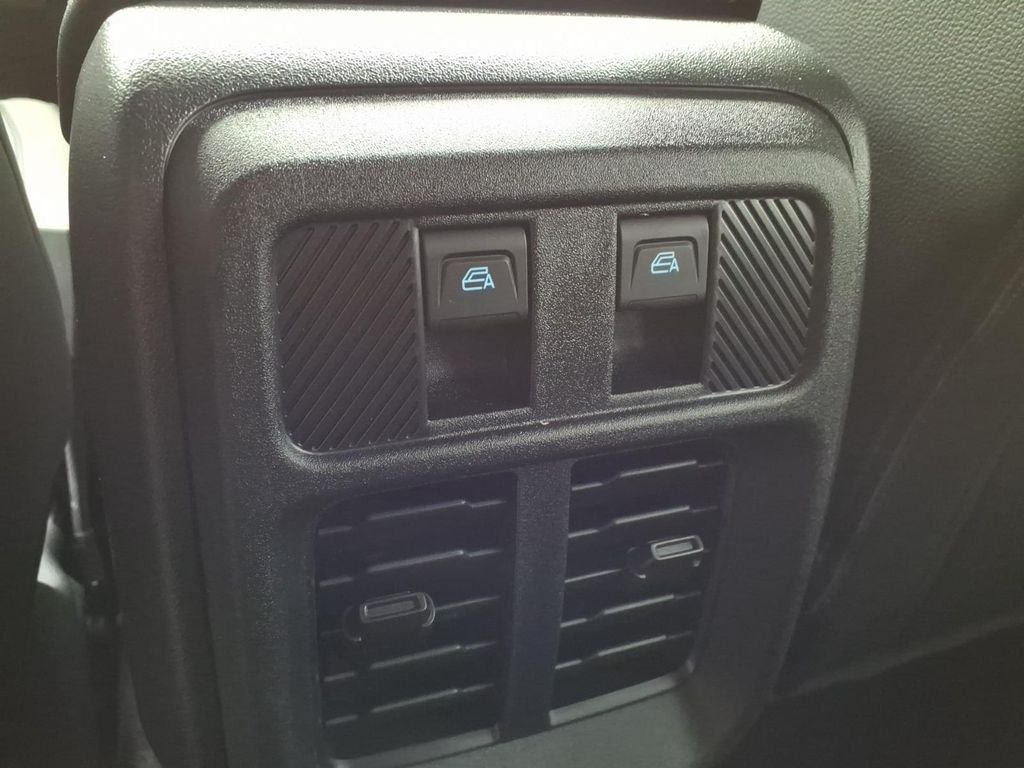 New 2026 Avalanche Gray Ford Outer Banks® image 13