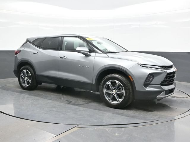 Used 2024 Gray Chevrolet LT image 7