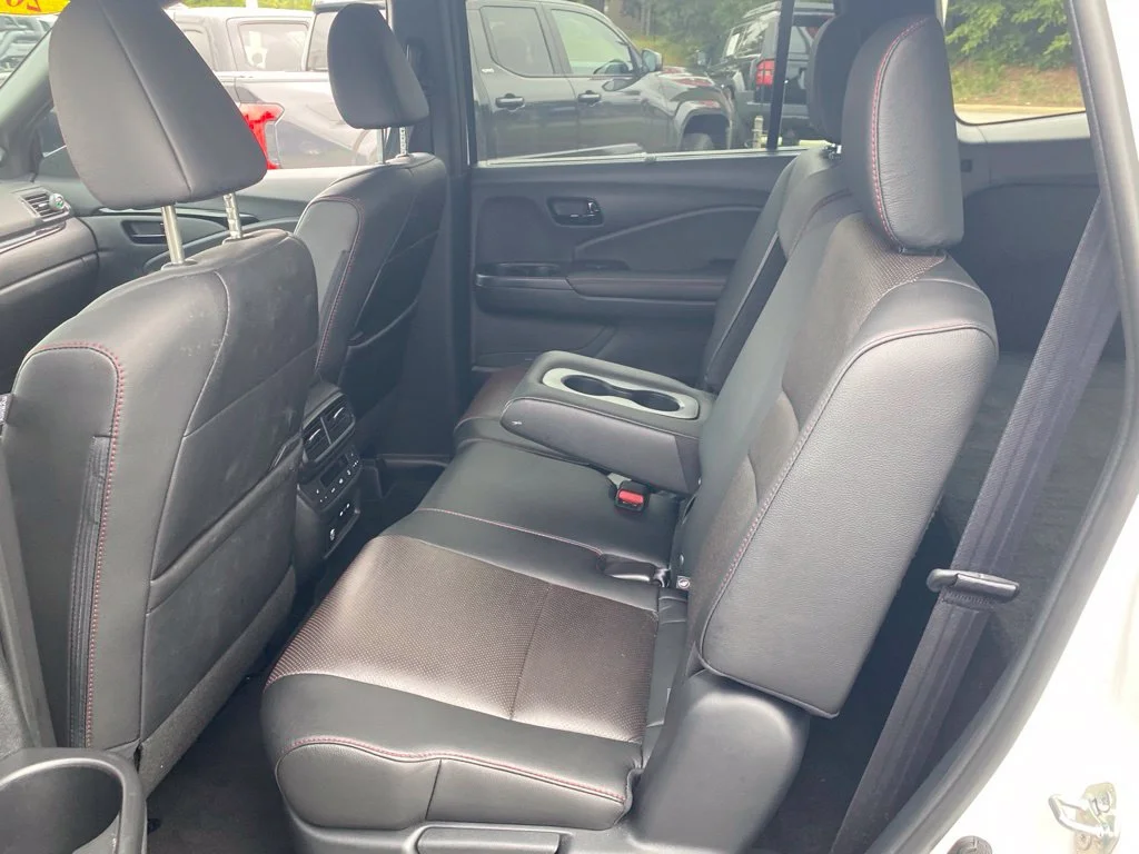 Used 2024  Honda Black Edition image 8