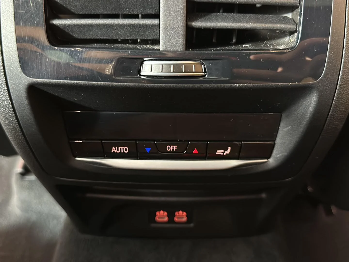Used 2024 Black Sapphire Metallic BMW xDrive30i image 24