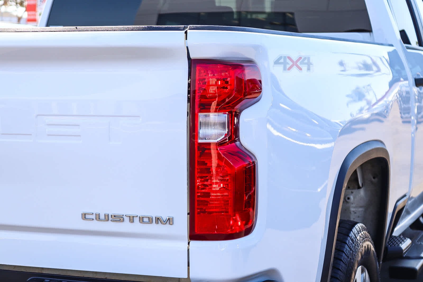 Used 2024 Summit White Chevrolet Custom image 7
