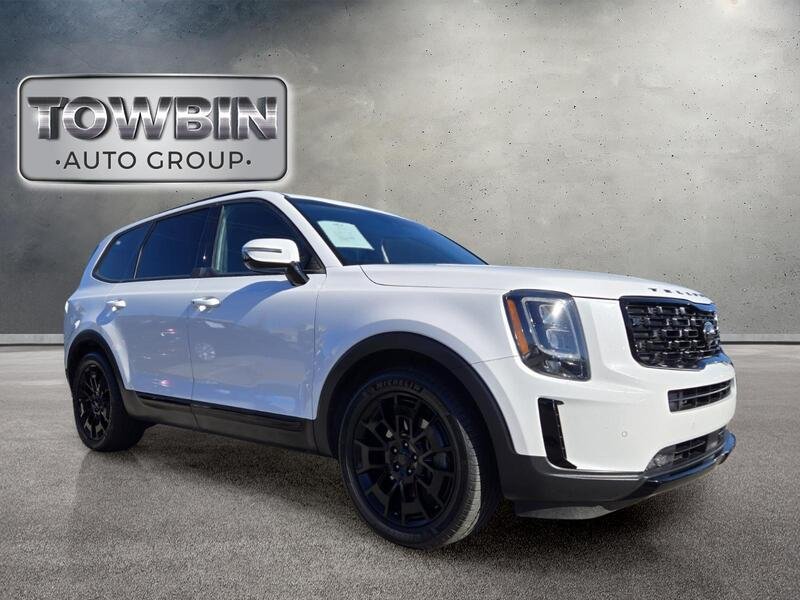Used 2021 White Pearl KIA SX AWD image 2