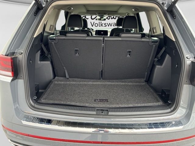 New 2026 Pure Gray Volkswagen 2.0T SEL Premium R-Line image 4
