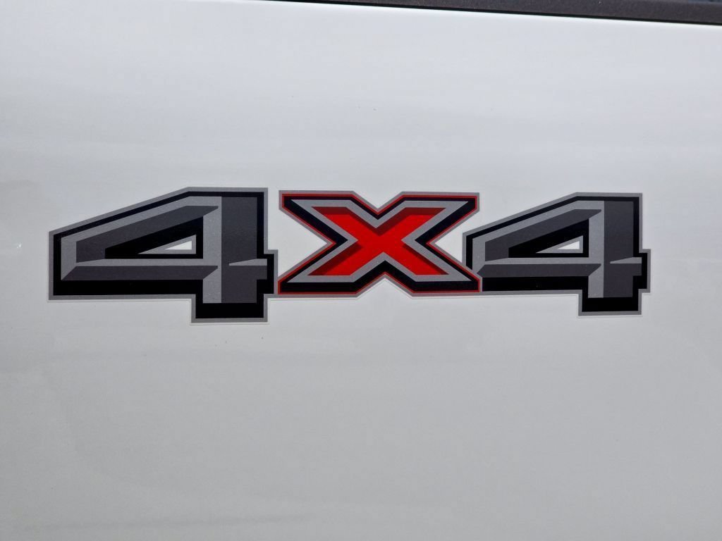 New 2026 Oxford White Ford XL/STX image 22