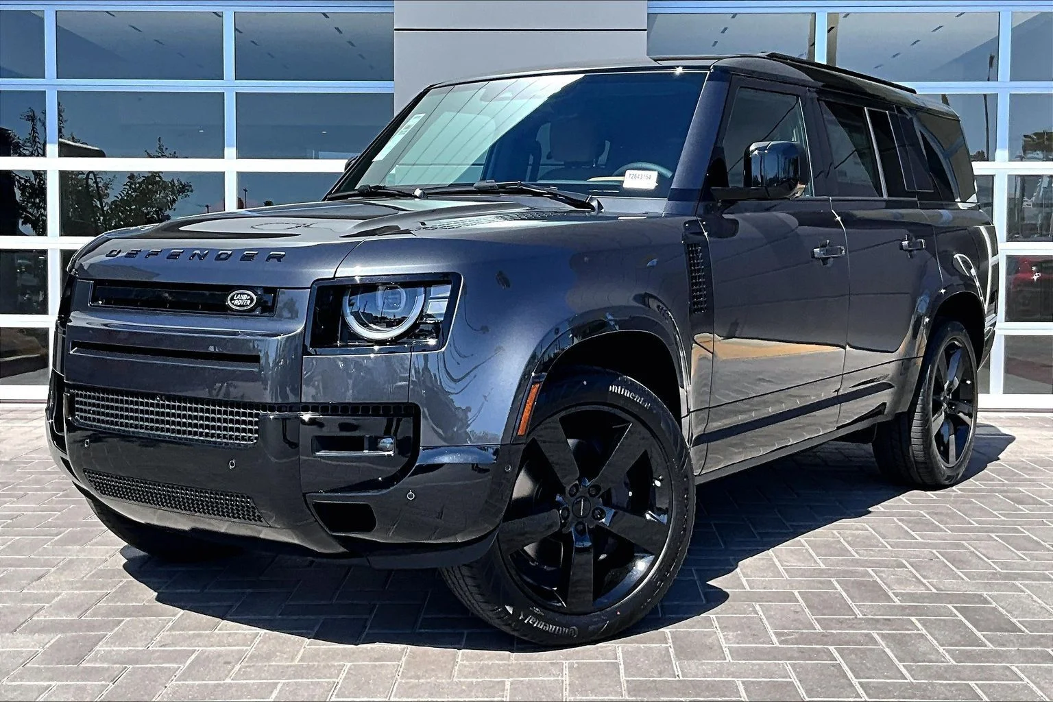 New 2026 Carpathian Grey Land Rover X-Dynamic SE image 1