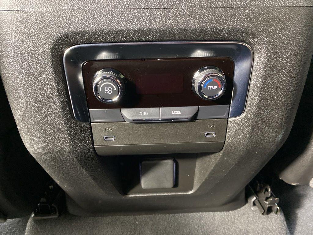 Used 2025 Black Chevrolet LT image 31