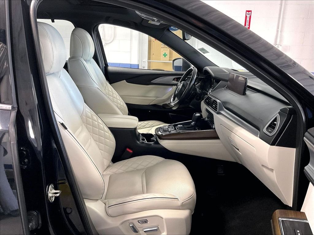 Used 2023 Black Mazda Signature image 11