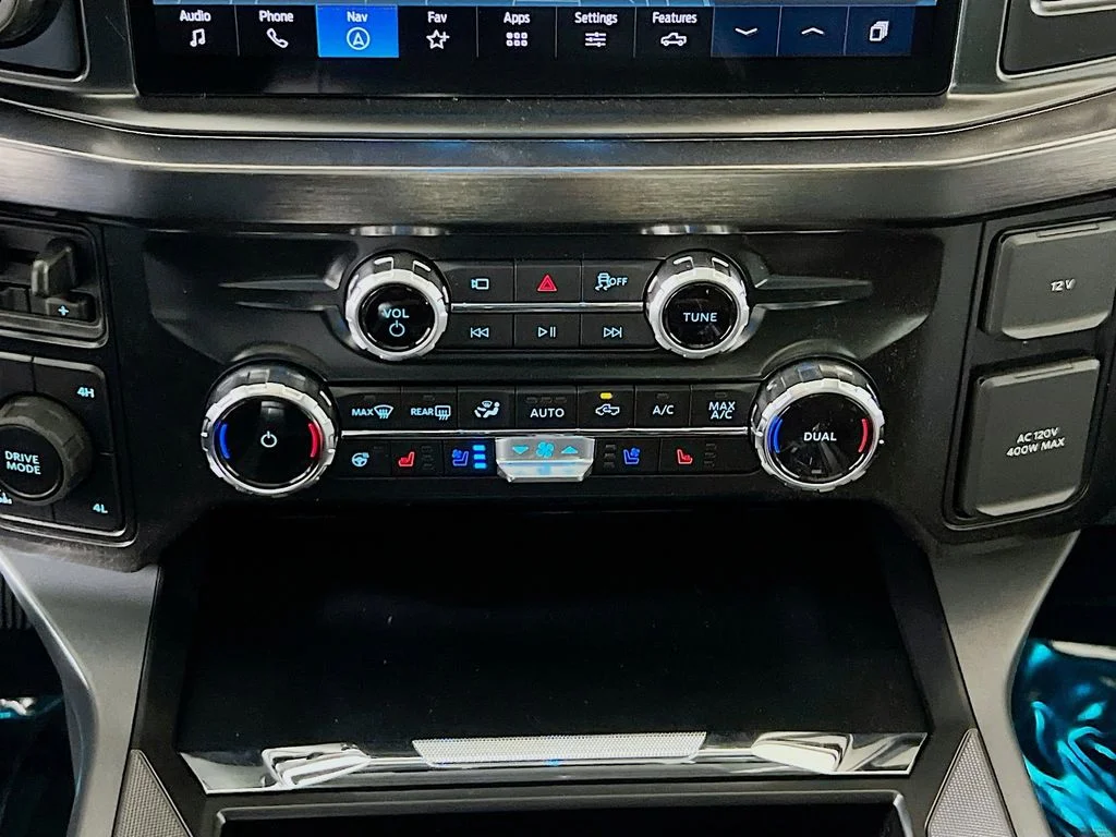 New 2026 Star White Metallic Tri-Coat Ford Lariat image 9
