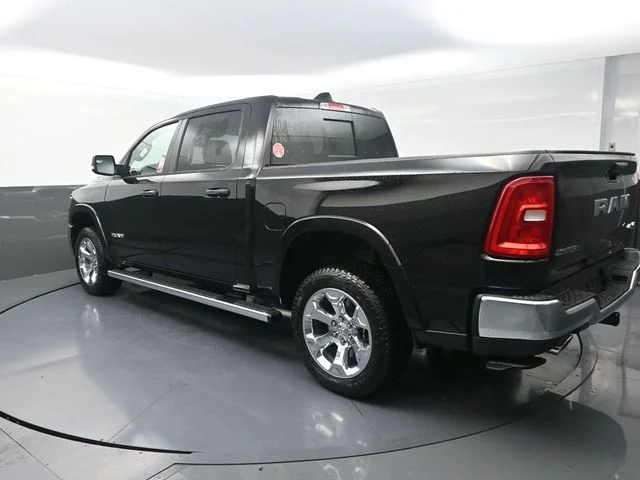 New 2026 Diamond Black Crystal Pearl-Coat Exterior Paint RAM Big Horn/Lone Star image 7