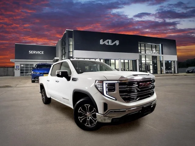 2025 GMC Sierra 1500 SLT
