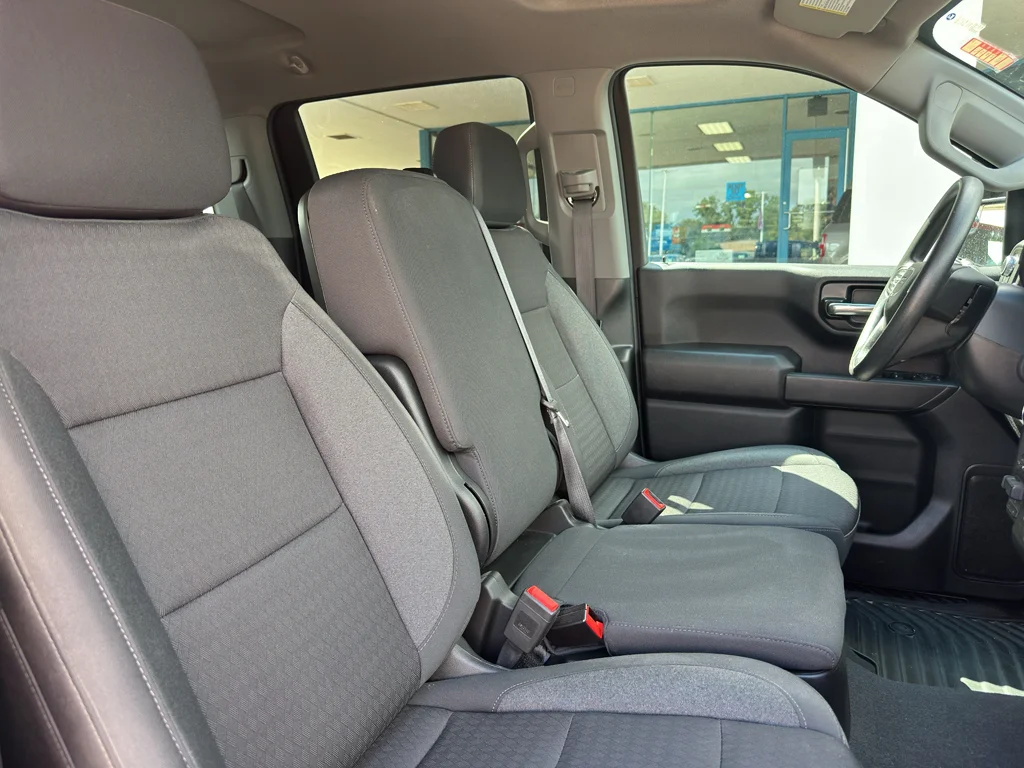 Used 2024 Onyx Black GMC Pro image 28