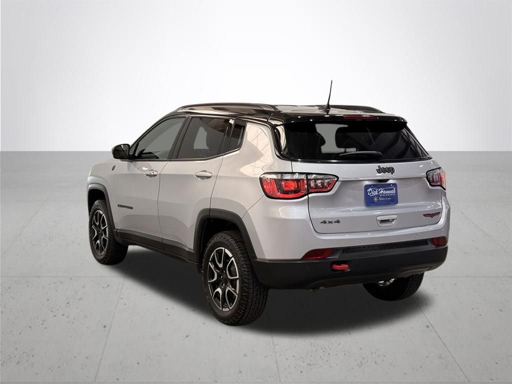 Used 2024 Silver Jeep Trailhawk image 14