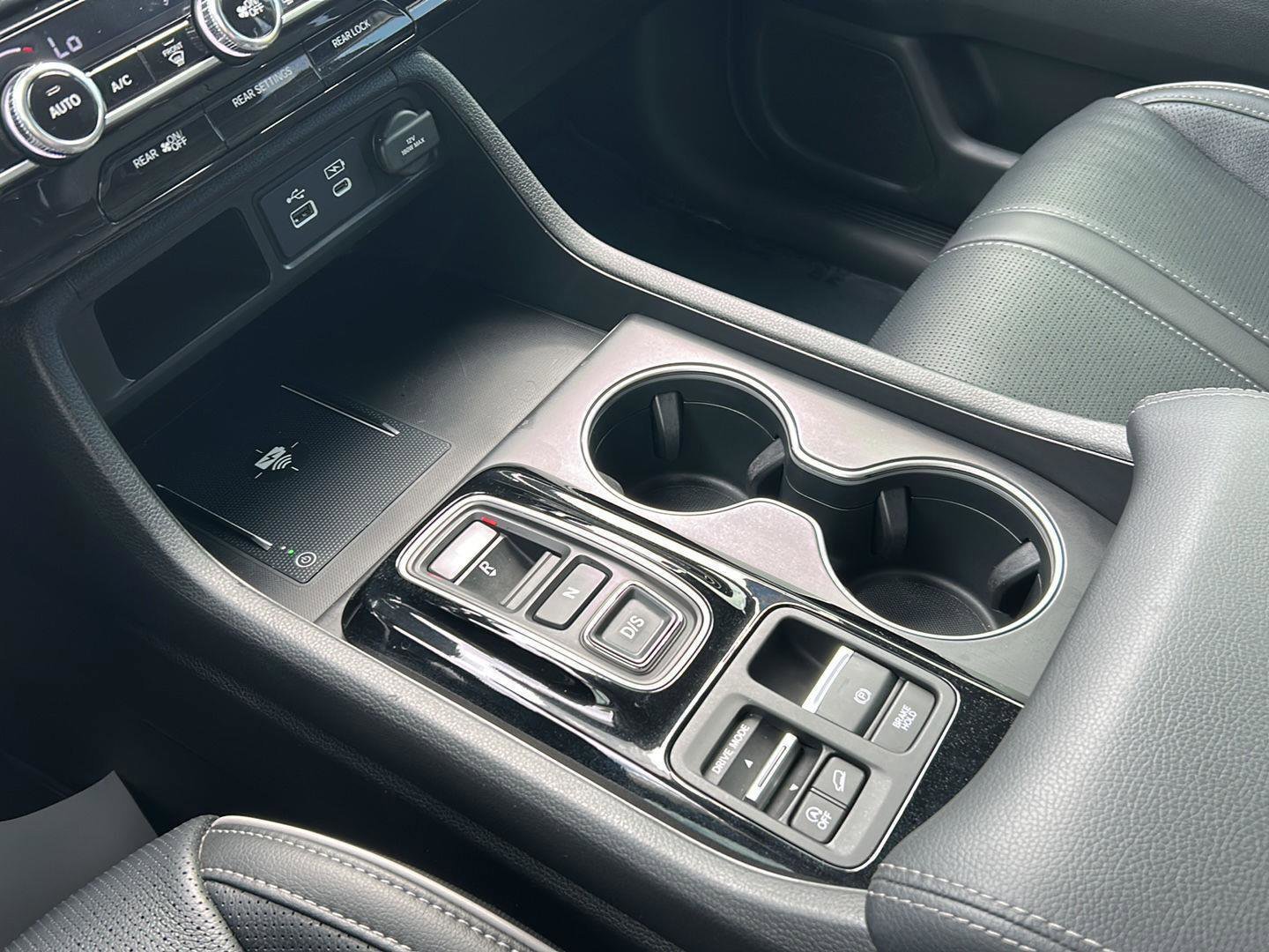 2023 Honda Pilot Elite - Photo 30